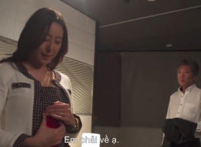 Vợ Xinh Say Rượu Họp Lớp Ngoại Tình Thầy Giáo Xưa, Chồng Tăng Ca Đêm Không Hay